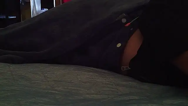 qoooqing67 online show from 11.04.25