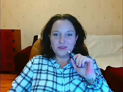 Alice3694 online show from 01.25.25