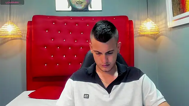 Cerokershelby online show from 02.06.25