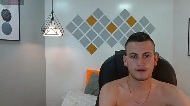 Cerokershelby online show from 02.06.25