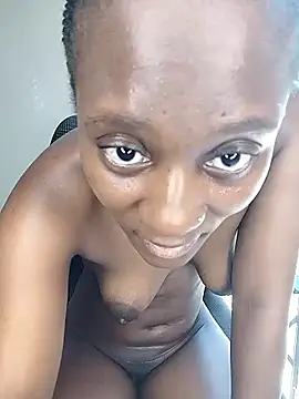 Lucy Blacksilk online show from 01.08.26