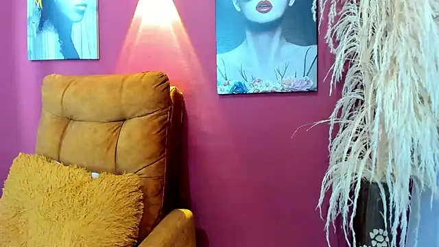 ChloeTurner  online show from 02.25.25