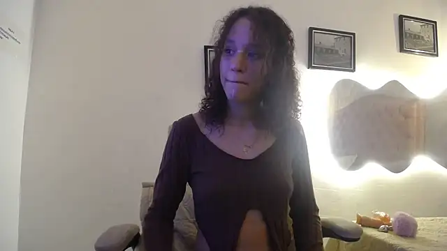 LAURA SMIITH online show from 03.13.25