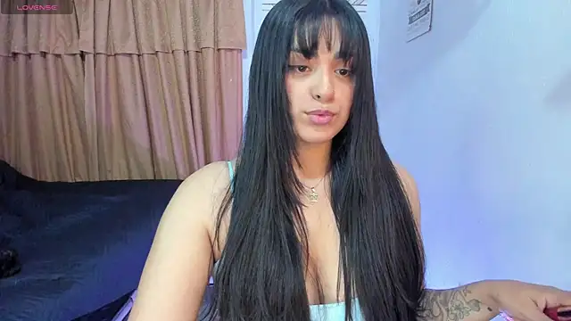  laina  online show from 02.22.25