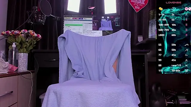 Raissa sky26 online show from 03.27.26