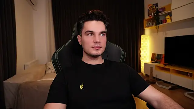 Snapshot of billypassion chatting on 11.25.25 billypassion online show from 11.25.25