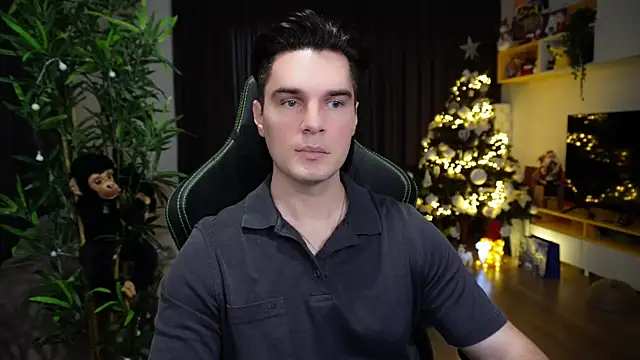 Snapshot of billypassion chatting on 12.14.25 billypassion online show from 12.14.25