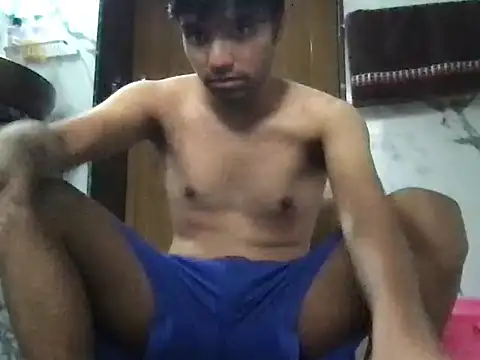 Snapshot of BoyzaraHatke chatting on 06.17.26 BoyzaraHatke online show from 06.17.26