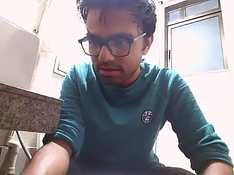 Snapshot of BoyzaraHatke chatting on 07.23.26 BoyzaraHatke online show from 07.23.26