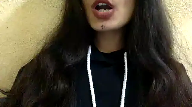 Snapshot of krati74 chatting on 01.23.25 krati74 online show from 01.23.25