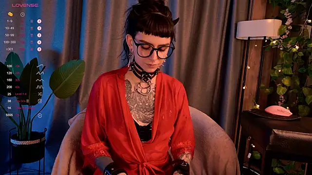 MichaellaMoon online show from 12.19.24