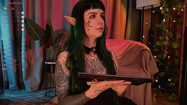 MichaellaMoon online show from 02.02.25