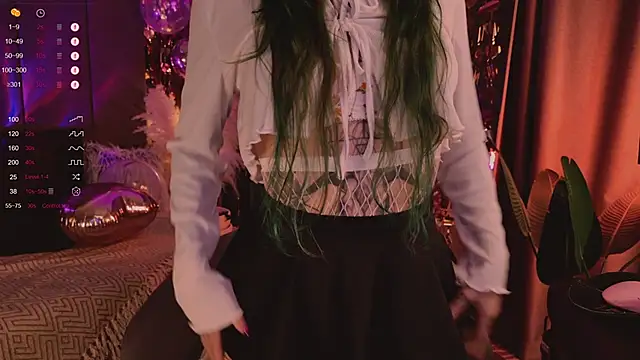 MichaellaMoon online show from 02.13.25