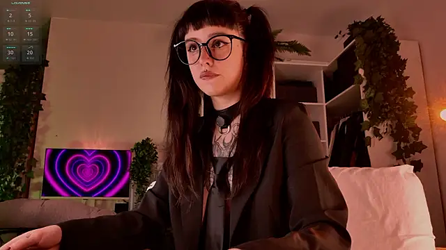 MichaellaMoon online show from 03.20.26