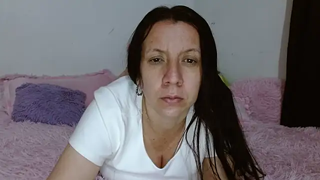 milfevha online show from 12.10.24