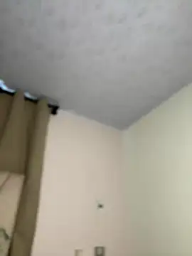 Snapshot of Iris_lee chatting on 10.16.25 Iris lee online show from 10.16.25