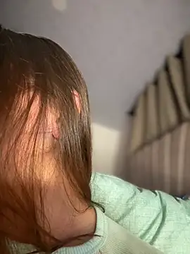 Iris lee online show from 02.20.26