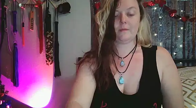 Lyrann89 online show from 01.25.25