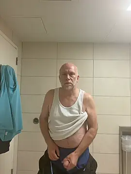 FLSexyGuy online show from 04.25.26