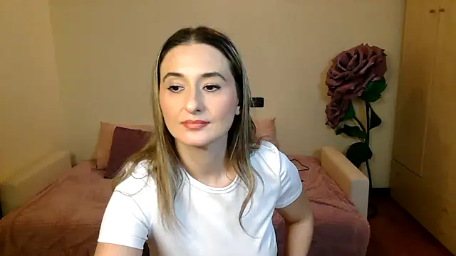 Snapshot of alexabecks chatting on 01.07.25 alexabecks online show from 01.07.25