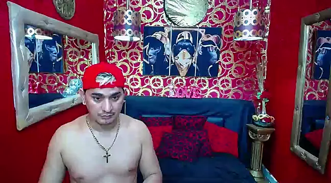 Snapshot of BOYSPEIN chatting on 02.22.25 BOYSPEIN online show from 02.22.25