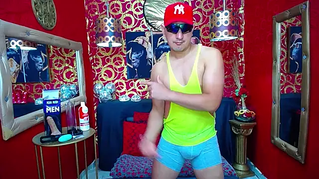 Snapshot of BOYSPEIN chatting on 03.03.25 BOYSPEIN online show from 03.03.25