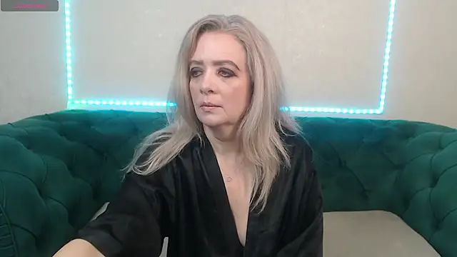 IvanaCharm online show from 02.09.25