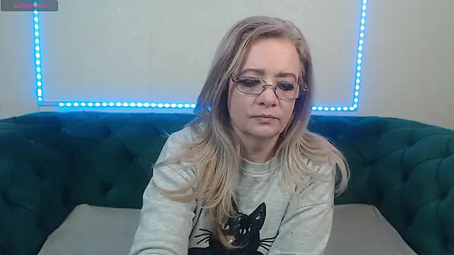 IvanaCharm online show from 03.07.25