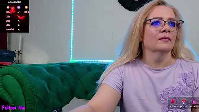 Snapshot of IvanaCharm chatting on 07.17.26 IvanaCharm online show from 07.17.26