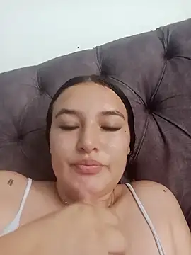 Celeste camila18 online show from 05.17.26