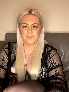 Blondiee3088 online show from 12.03.24