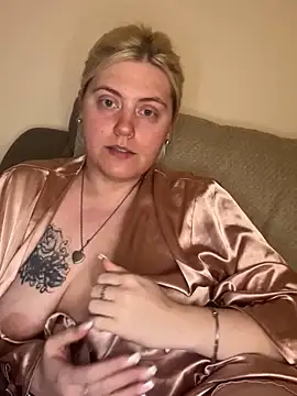 Blondiee3088 online show from 12.11.24