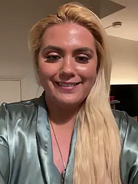 Blondiee3088 online show from 02.19.25