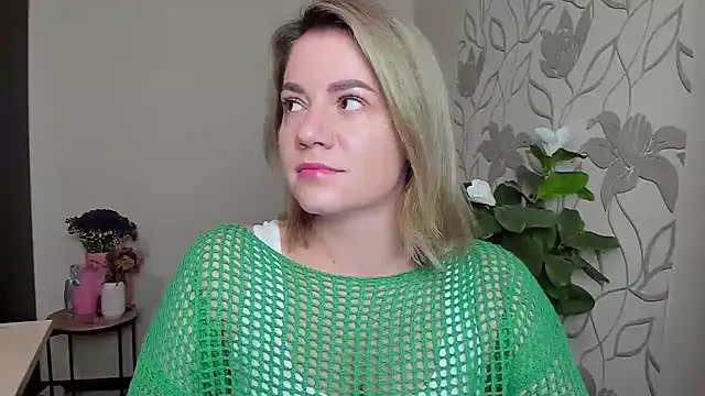 MariaSttone online show from 09.30.25