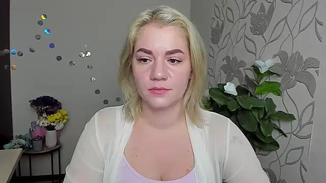 MariaSttone online show from 11.25.25