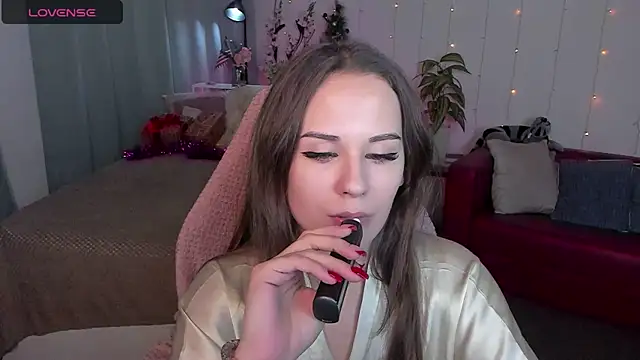 Makima lee online show from 12.24.24