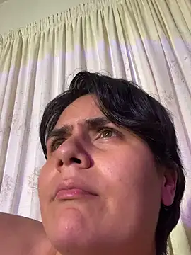 isabelacooperr online show from 12.23.25