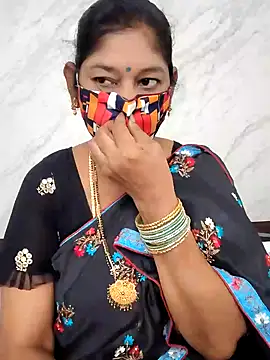 Snapshot of Bangarupapa chatting on 12.30.24 Bangarupapa online show from 12.30.24