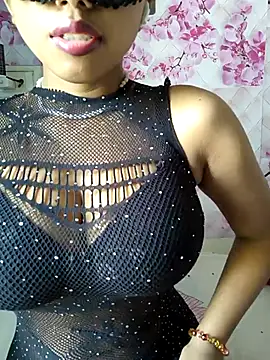 sandy naughty online show from 04.18.26