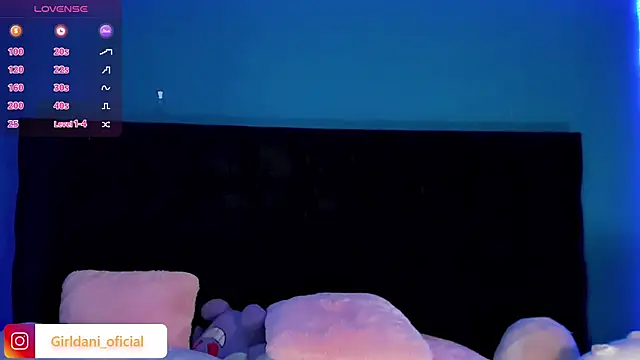 Liittle foxxxy online show from 01.18.25