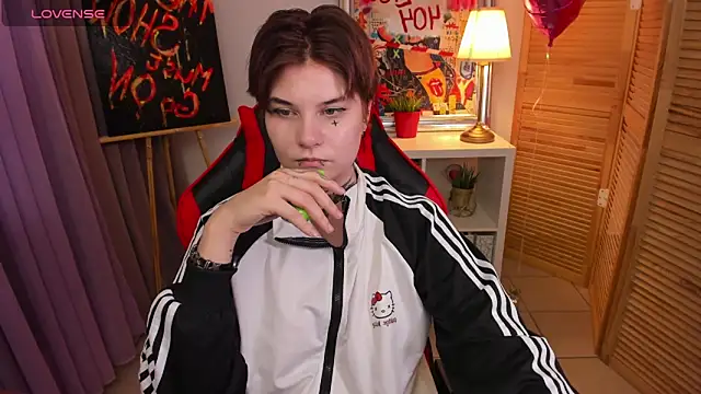 mekurisu online show from 02.24.25