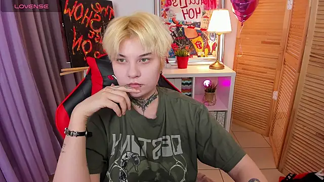 mekurisu online show from 02.28.25