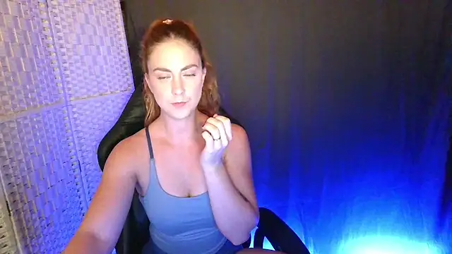 KayleyxEmily online show from 09.15.25