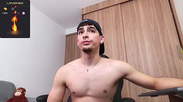 zenn rush1 online show from 12.12.24