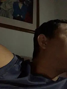 isacalejandroo online show from 01.31.25