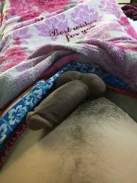 isacalejandroo online show from 02.25.25