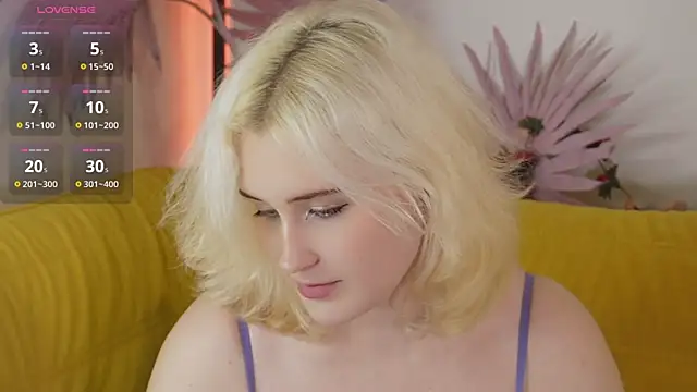 tiffannyjons online show from 10.15.25