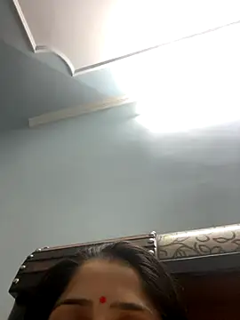 Snapshot of HotRiyacpl chatting on 11.26.25 HotRiyacpl online show from 11.26.25