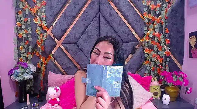 nathalia pink online show from 01.21.25