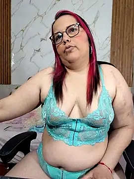 Snapshot of kiara_scottt chatting on 06.16.26 kiara scottt online show from 06.16.26